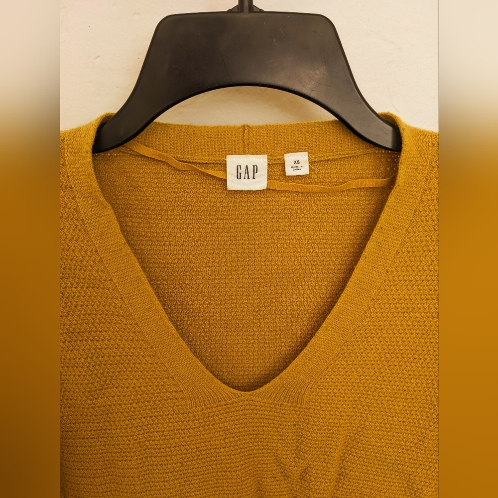 Mustard Yellow Sweater Women's Small GAP